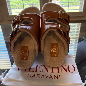 Valentino Garavani Tan Leather Shearling Buckle Slides